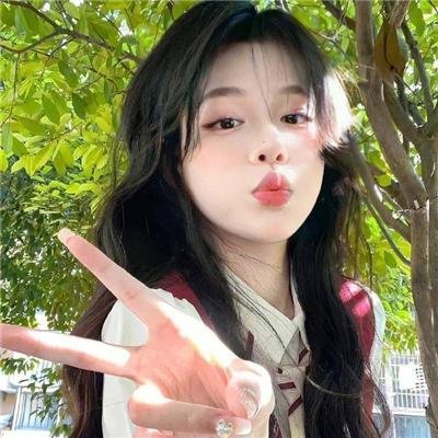 离婚后三个美女爆宠我